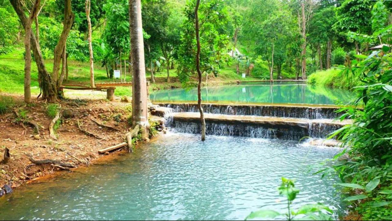 Mount Avangan Eco Adventure Park Hotel Coron Exterior photo